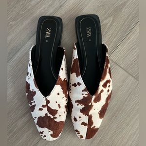 Zara cowprint mules